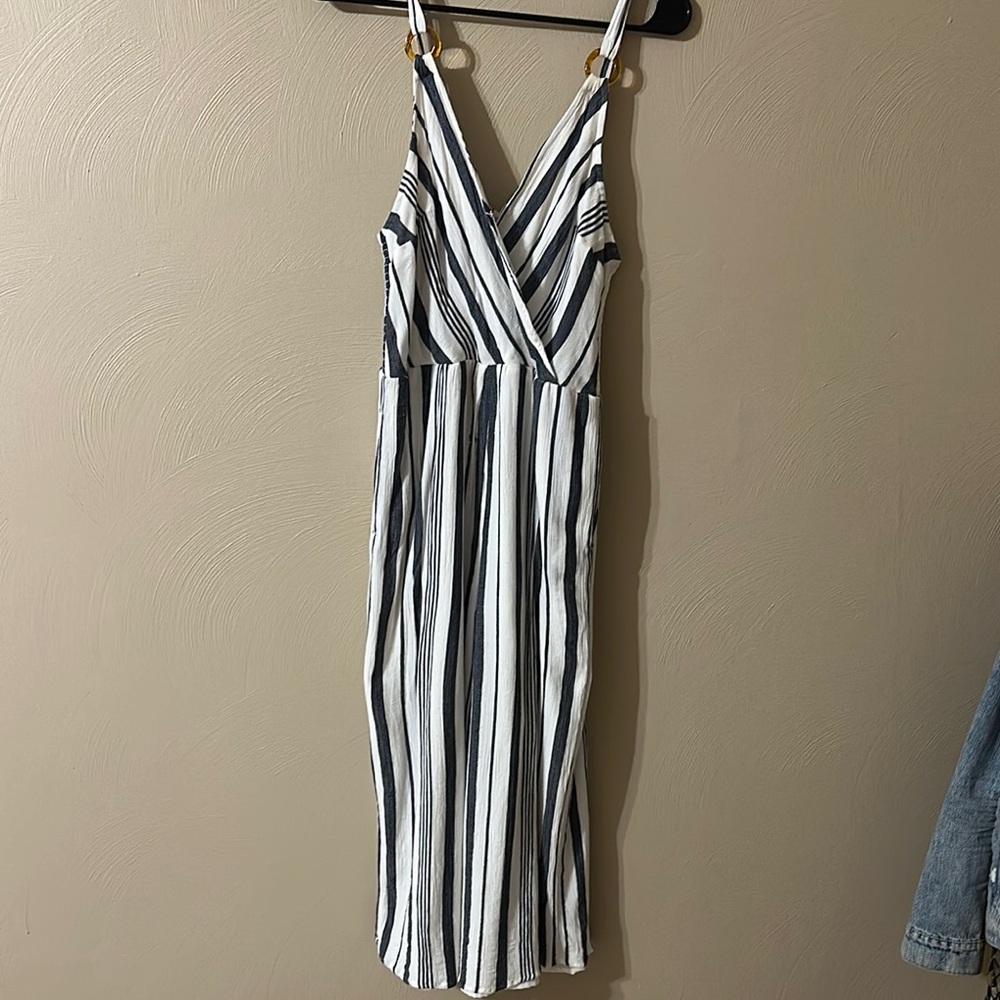 American Eagle Outfitters Black and White Sleeveless Midi Dress